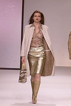 Valentino fashion show for Autumn/Winter 2000