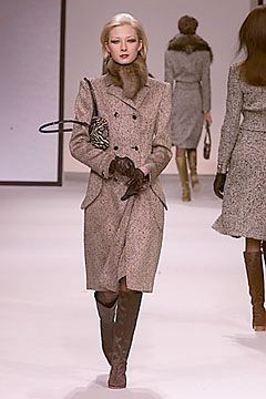 Valentino fashion show for Autumn/Winter 2000