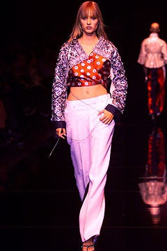 Gianfranco Ferré fashion show for Spring/Summer 2002