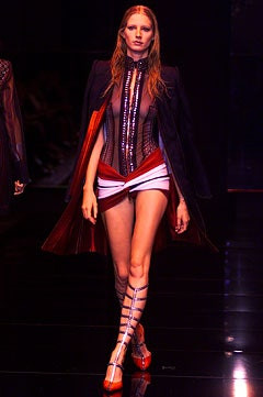 Gianfranco Ferré fashion show for Spring/Summer 2002
