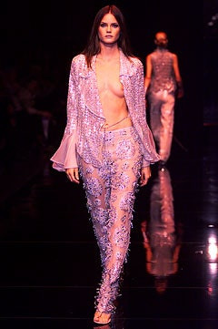 Gianfranco Ferré fashion show for Spring/Summer 2002