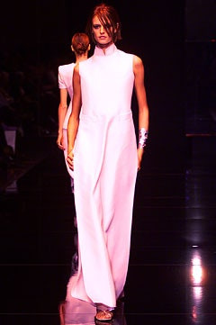 Gianfranco Ferré fashion show for Spring/Summer 2002
