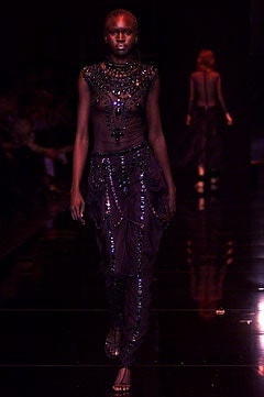 Gianfranco Ferré fashion show for Spring/Summer 2002