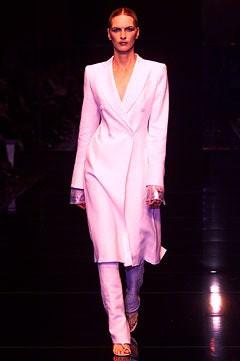 Gianfranco Ferré fashion show for Spring/Summer 2002