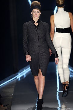 Donna Karan New York fashion show for Autumn/Winter 2003