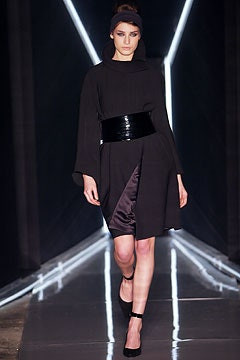 Donna Karan New York fashion show for Autumn/Winter 2003