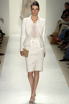 Oscar de la Renta fashion show for Spring/Summer 2004