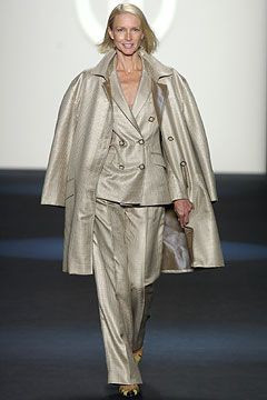 Bill Blass fashion show for Spring/Summer 2004