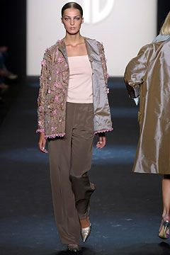 Bill Blass fashion show for Spring/Summer 2004
