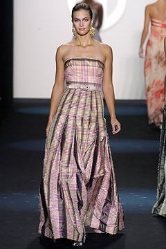Bill Blass fashion show for Spring/Summer 2004