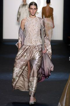 Bill Blass fashion show for Spring/Summer 2004