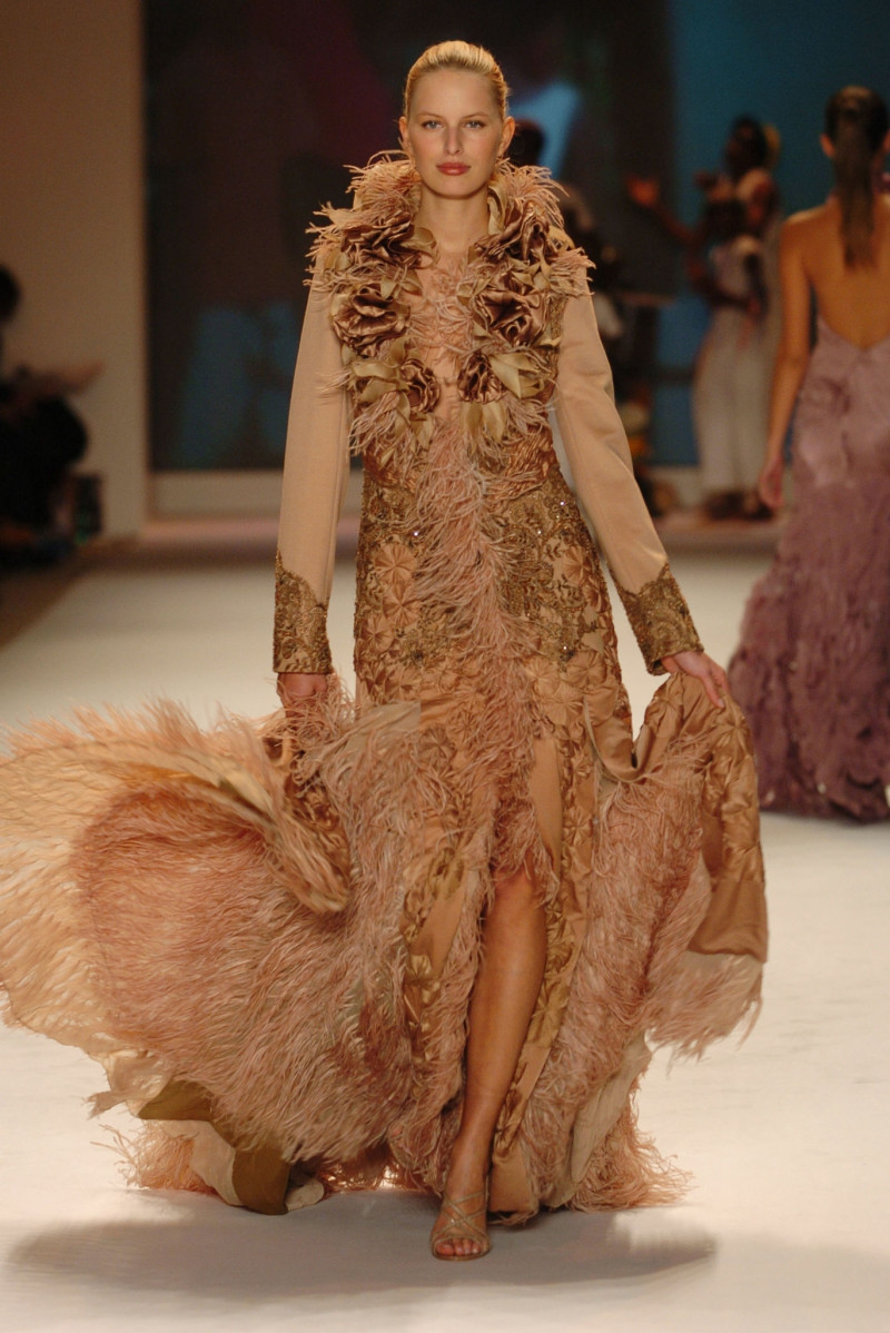 Karolina Kurkova featured in  the Carlos Miele fashion show for Autumn/Winter 2005