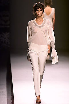 Alberta Ferretti fashion show for Spring/Summer 2002