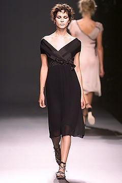 Alberta Ferretti fashion show for Spring/Summer 2002