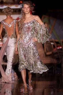 Antonio Berardi fashion show for Spring/Summer 2002