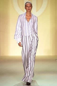 Bill Blass fashion show for Spring/Summer 2003
