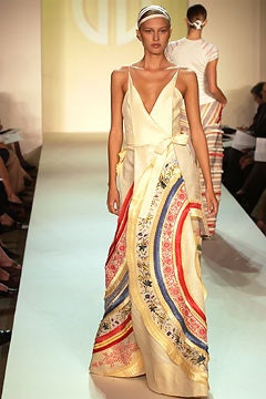 Bill Blass fashion show for Spring/Summer 2003