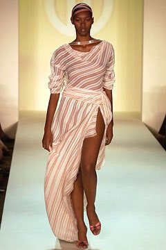 Bill Blass fashion show for Spring/Summer 2003
