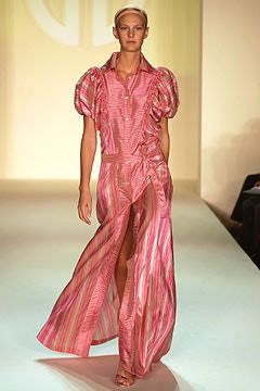 Bill Blass fashion show for Spring/Summer 2003