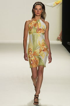 Carolina Herrera fashion show for Spring/Summer 2003