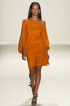 Carolina Herrera fashion show for Spring/Summer 2003