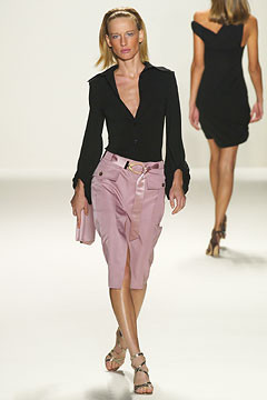 Carolina Herrera fashion show for Spring/Summer 2003