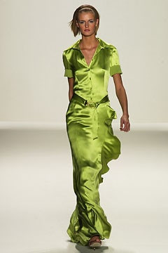 Carolina Herrera fashion show for Spring/Summer 2003