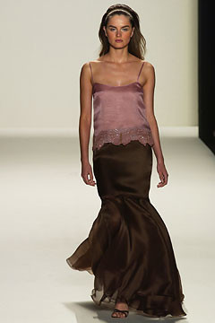 Carolina Herrera fashion show for Spring/Summer 2003