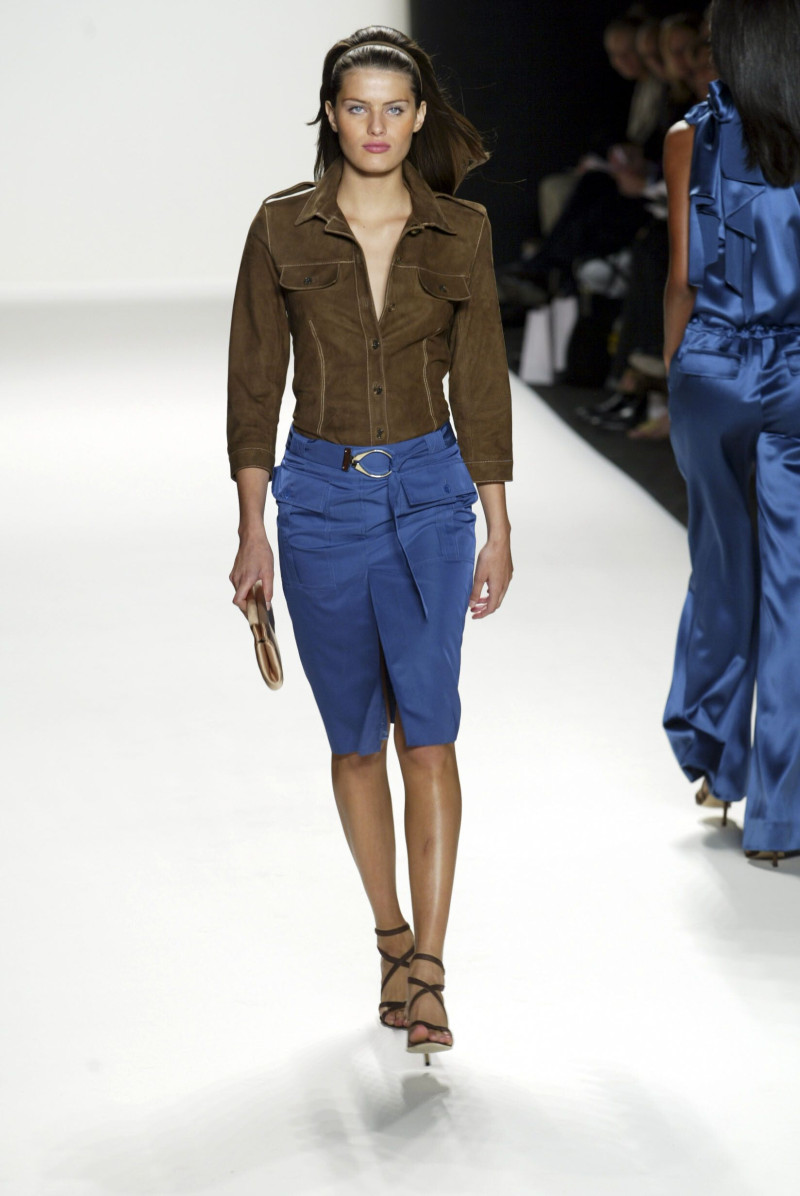 Isabeli Fontana featured in  the Carolina Herrera fashion show for Spring/Summer 2003