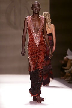 Bill Blass fashion show for Autumn/Winter 2002