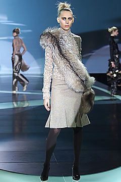 Valentino fashion show for Autumn/Winter 2001