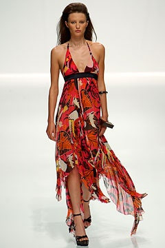 Givenchy fashion show for Spring/Summer 2003