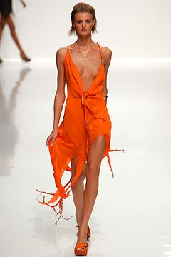 Givenchy fashion show for Spring/Summer 2003