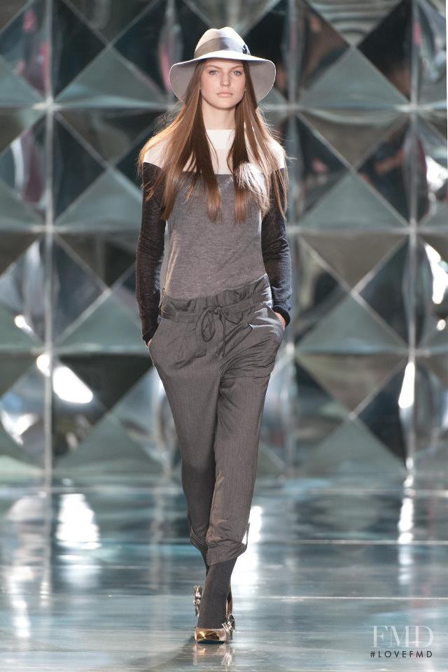 Patrizia Pepe fashion show for Autumn/Winter 2012