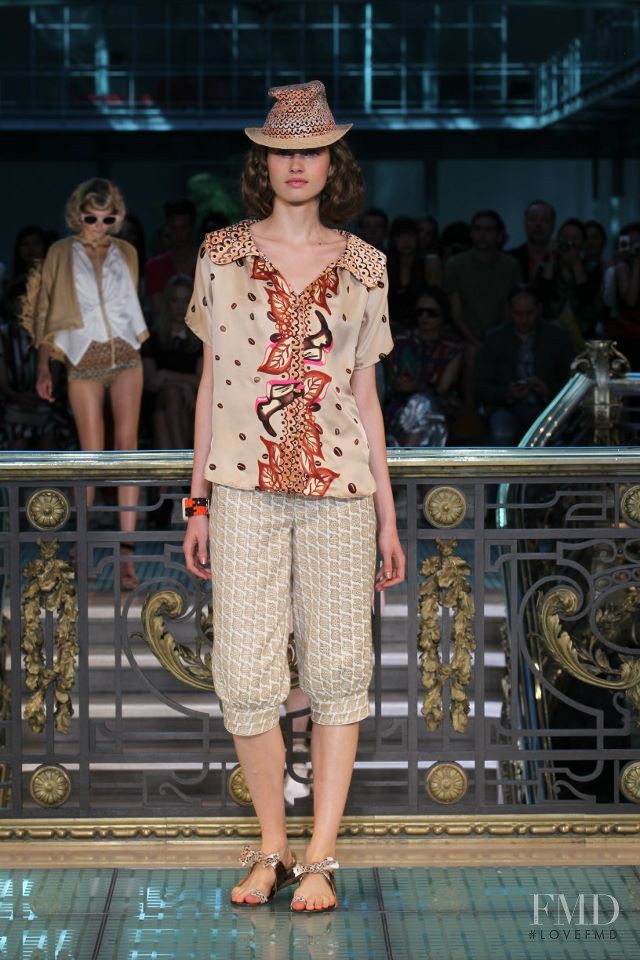 Elinor Jade Weedon featured in  the Tsumori Chisato fashion show for Spring/Summer 2012