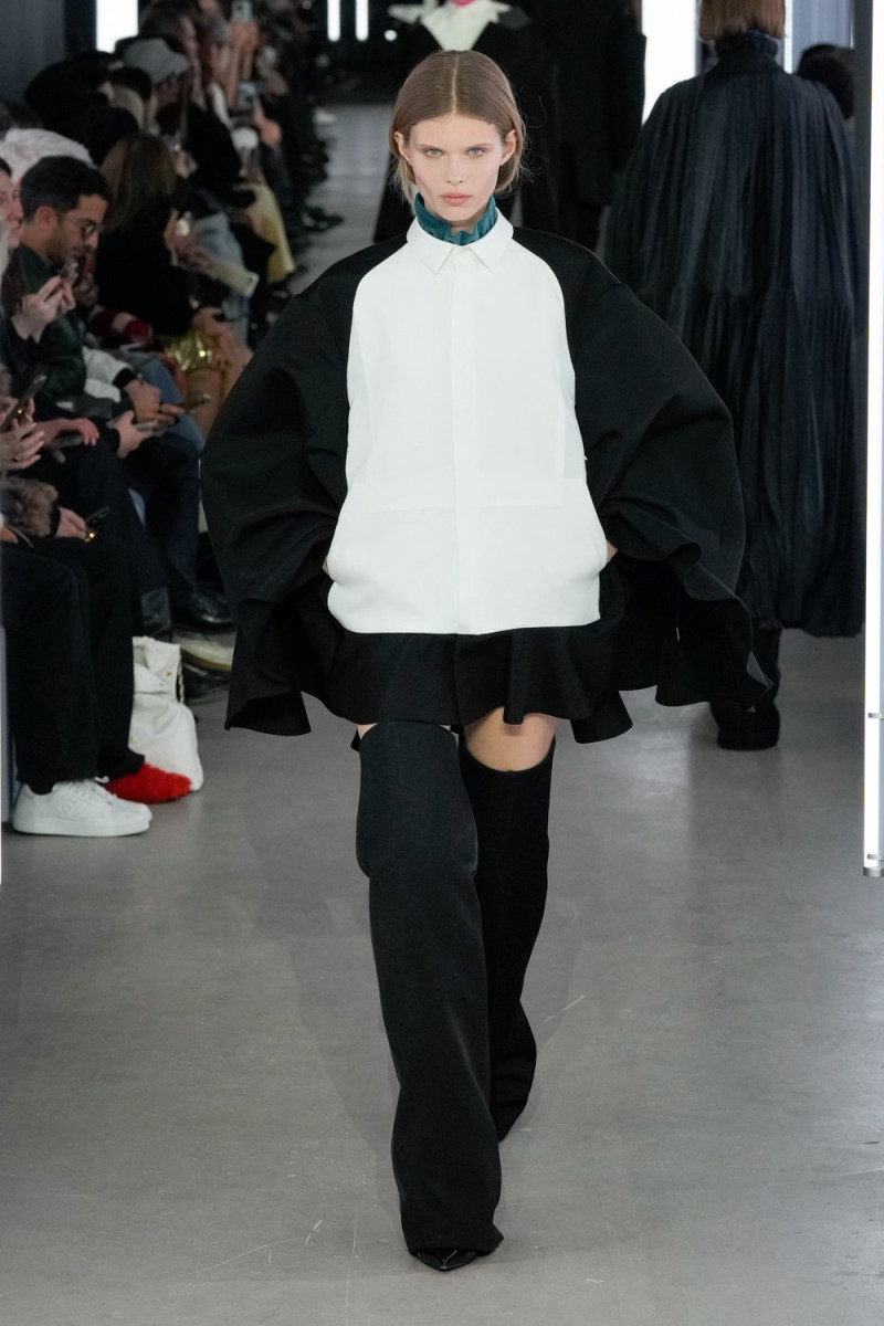 Ida Heiner featured in  the Sacai fashion show for Autumn/Winter 2024