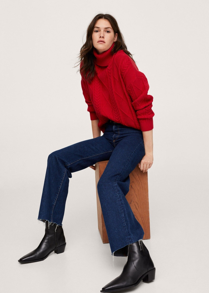 Vanessa Moody featured in  the Mango catalogue for Autumn/Winter 2021