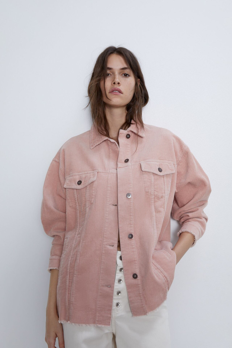 Vanessa Moody featured in  the Zara lookbook for Pre-Fall 2020