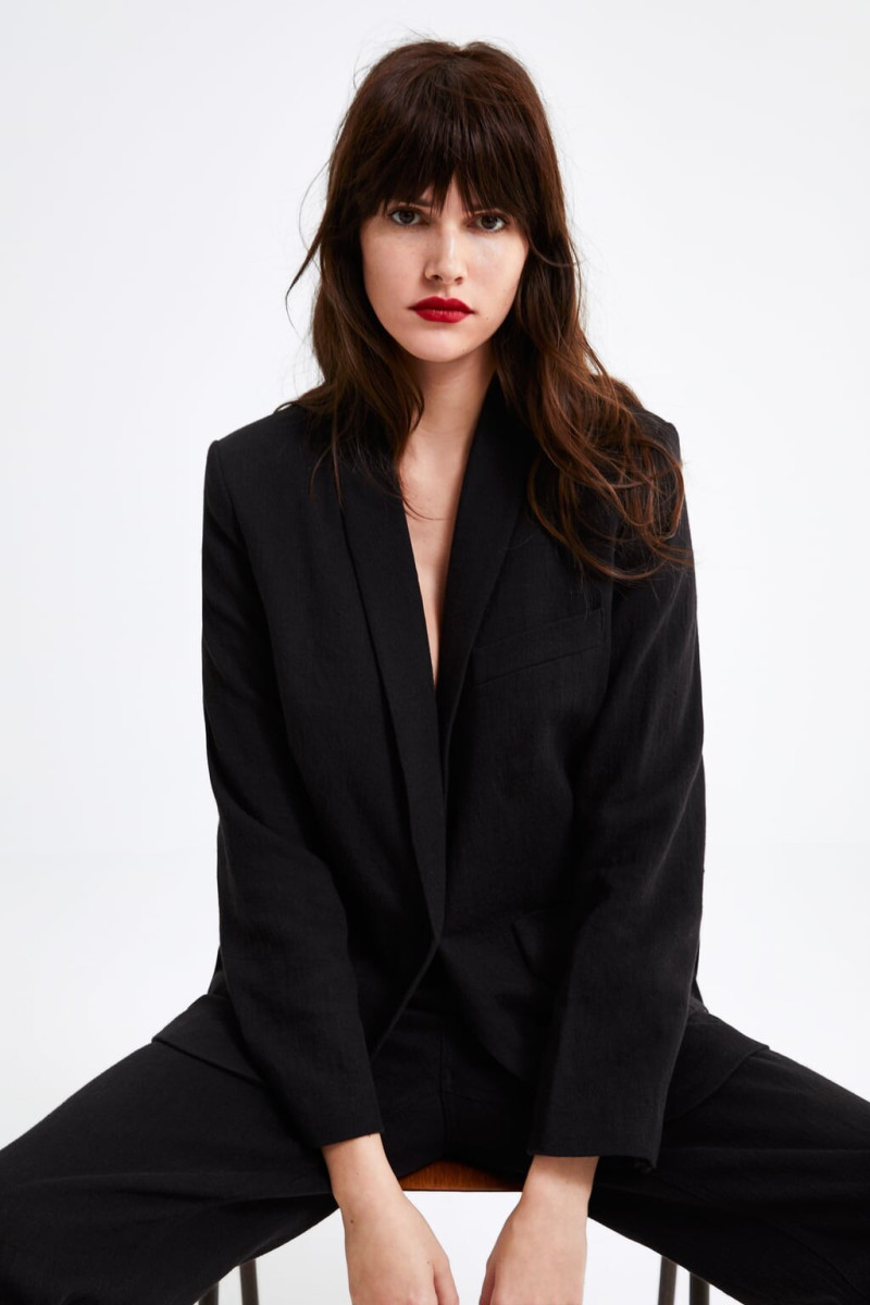 Vanessa Moody featured in  the Zara lookbook for Summer 2019