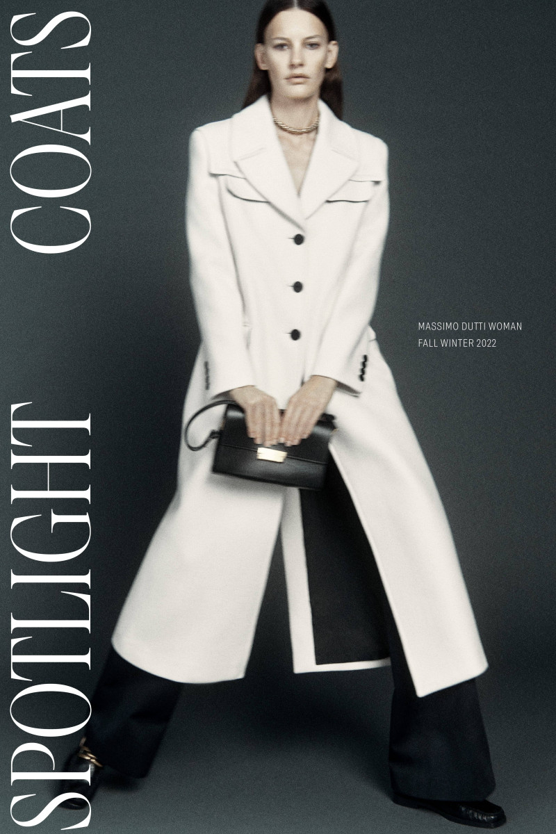 Amanda Murphy featured in  the Massimo Dutti Spotlight Coats  lookbook for Autumn/Winter 2022