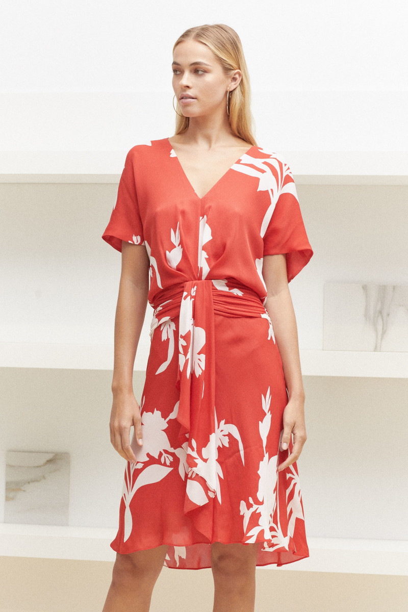 Caroline Kelley featured in  the Joie lookbook for Spring/Summer 2019