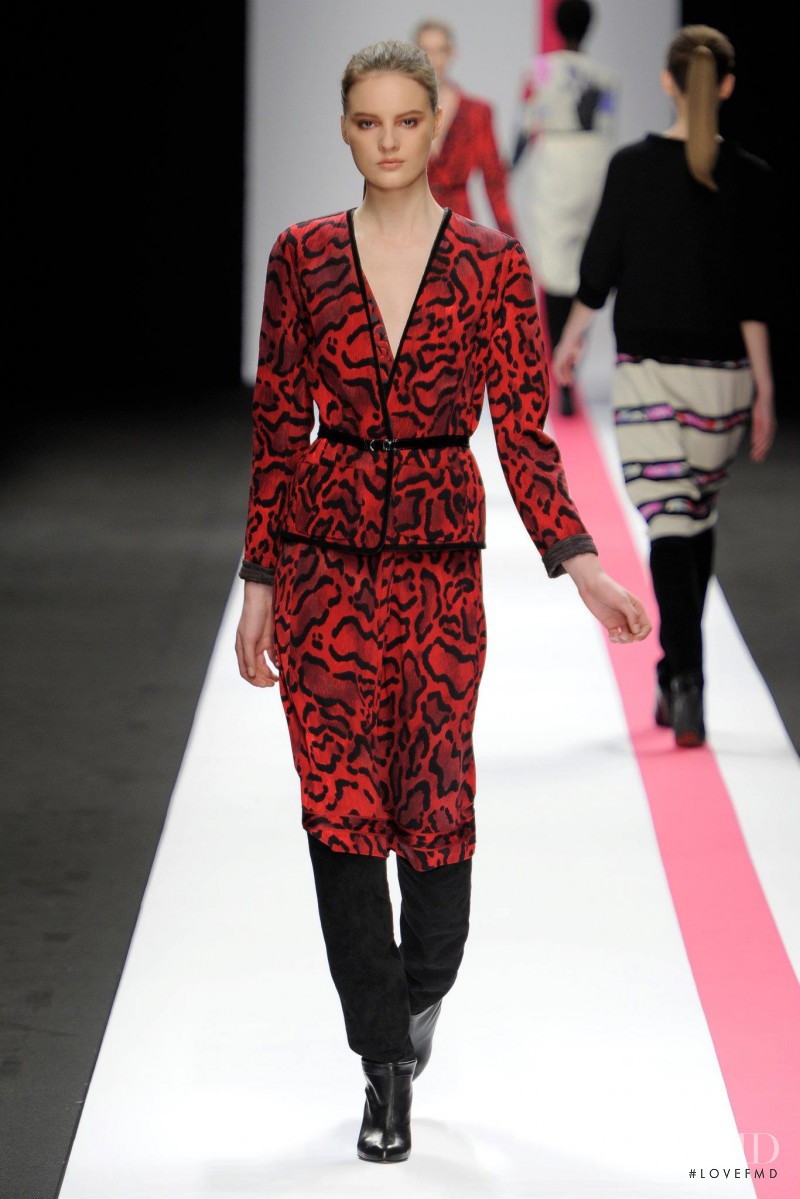 Leonard fashion show for Autumn/Winter 2011