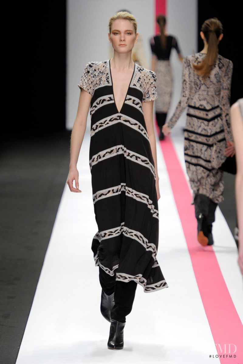 Leonard fashion show for Autumn/Winter 2011