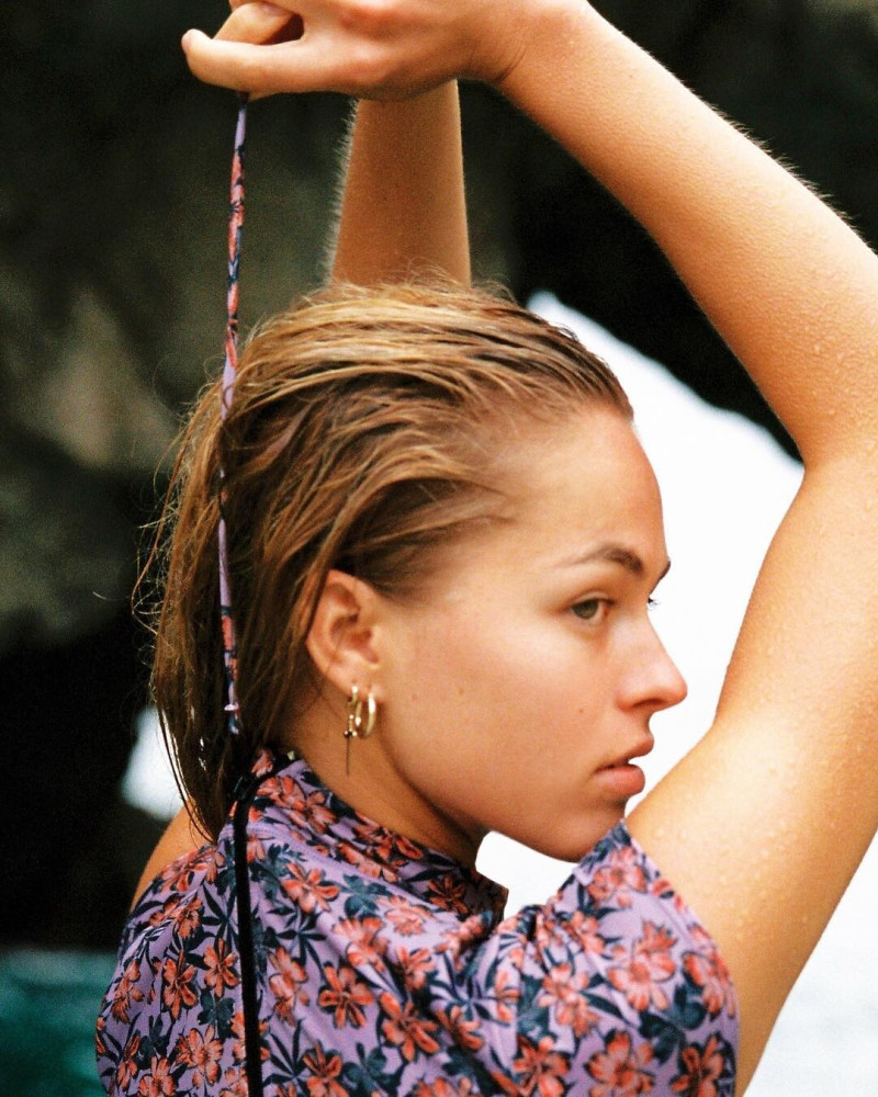 Caroline Kelley featured in  the O\'Neill advertisement for Spring/Summer 2019