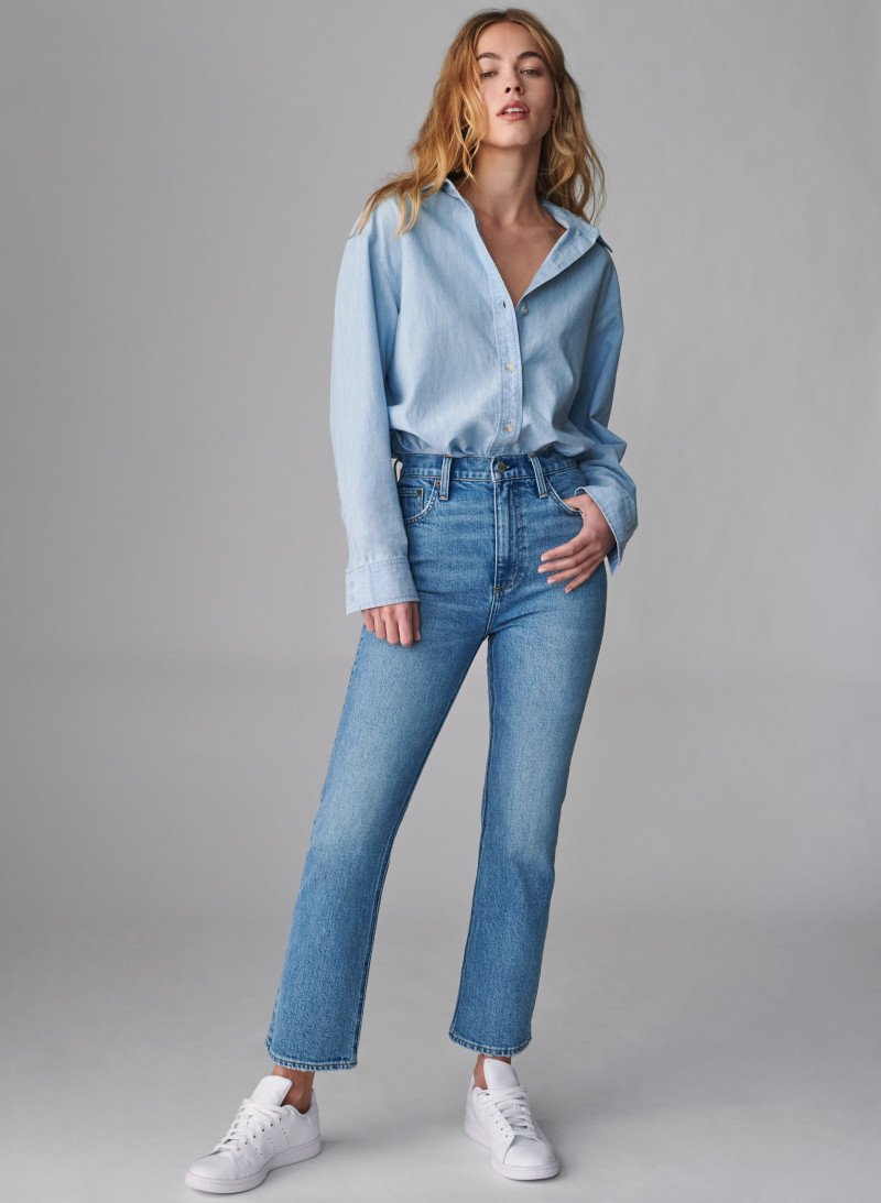 Caroline Kelley featured in  the Aritzia catalogue for Spring/Summer 2021