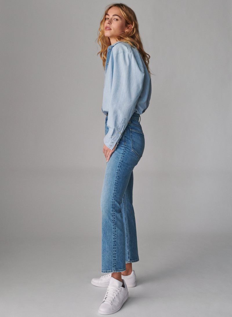 Caroline Kelley featured in  the Aritzia catalogue for Spring/Summer 2021