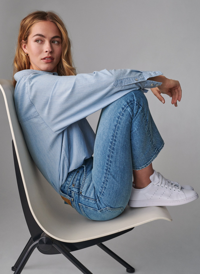 Caroline Kelley featured in  the Aritzia catalogue for Spring/Summer 2021