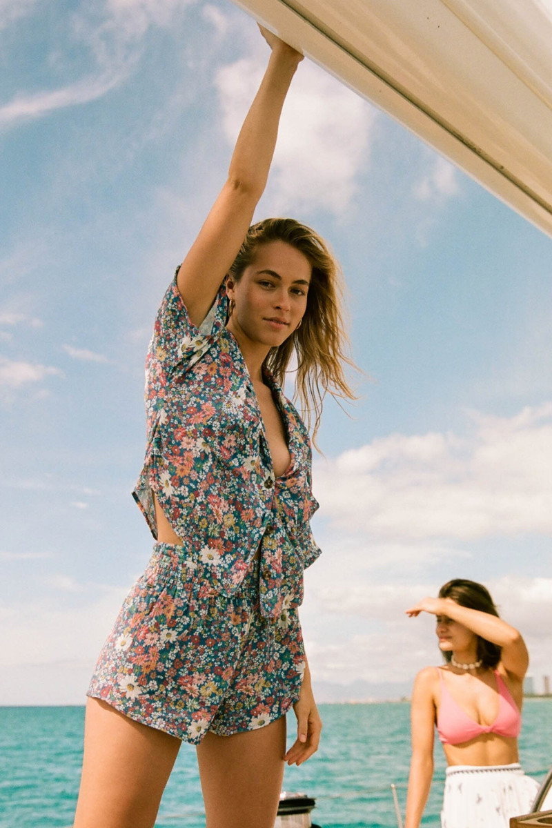 Caroline Kelley featured in  the O\'Neill lookbook for Spring/Summer 2022