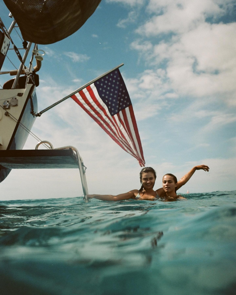 Caroline Kelley featured in  the O\'Neill lookbook for Spring/Summer 2022