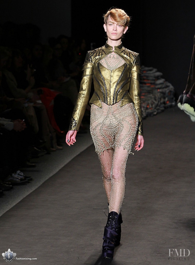 Marlena Szoka featured in  the Jen Kao fashion show for Autumn/Winter 2011